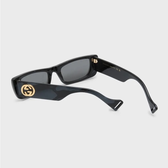 New GUCCI Monochromatic Rectangle Sunglasses w/ Interlocking G Temples - Picture 8 of 14
